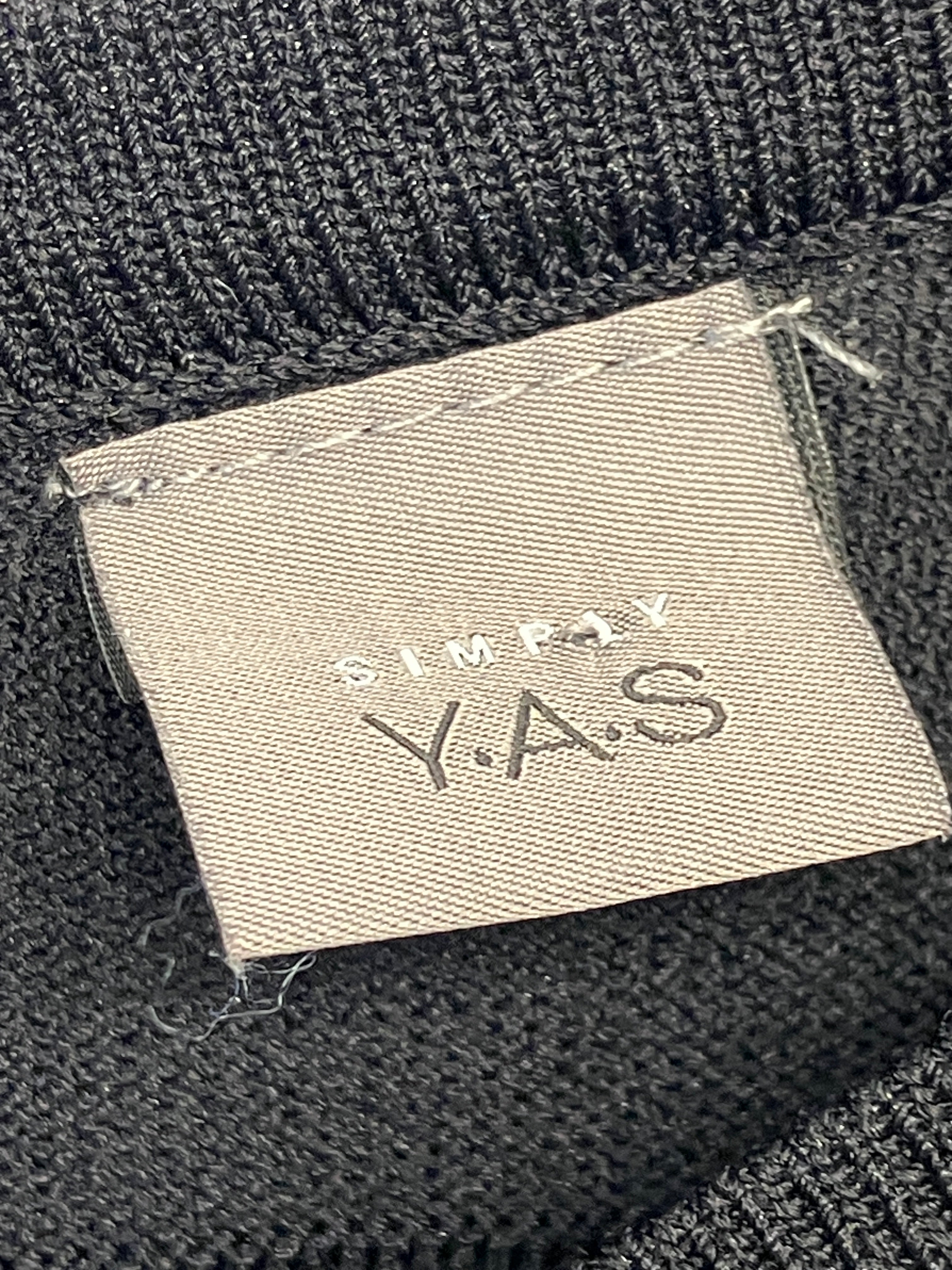 Y.A.S Kjole